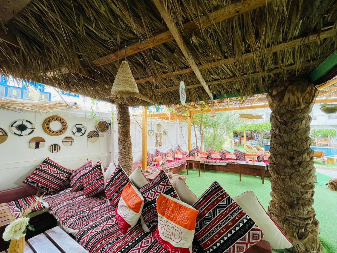 Club Red Dahab Motel Exteriör bild